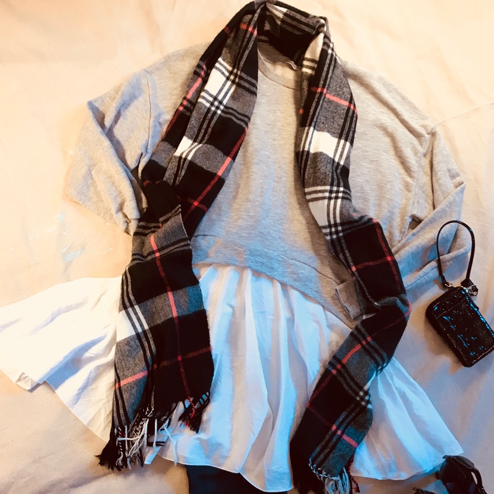 Zara Medium Grey Sweatshirt w/ cotton tunic